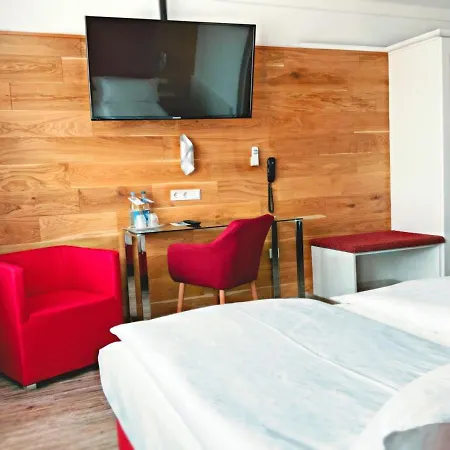 Donauhotel 3*