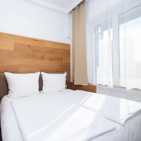 Donauhotel 3*