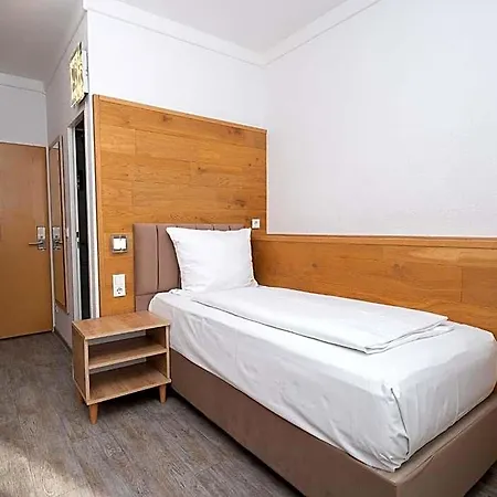 فندق Donauhotel إنغولشتات