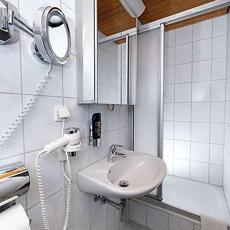 Donauhotel 3*