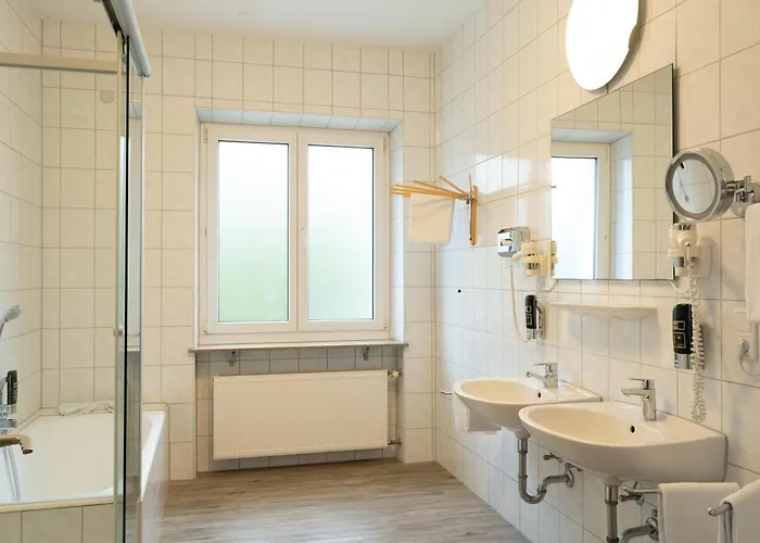 Hotel Donauhotel 3*