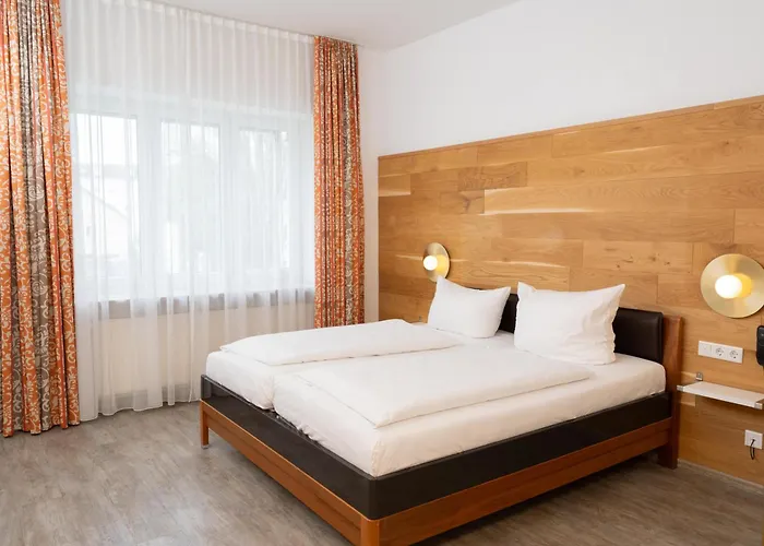 Donauhotel 3*